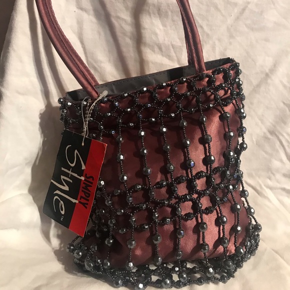 Lil fancy purse - Picture 2 of 3